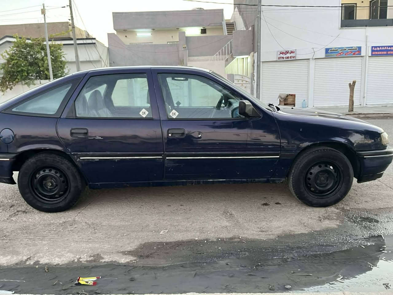 اوبل فكترا (موديل 92 )
دفتر بانزين موجود.. السيارة باسمي 
حجم 16  كير عادي ..قفل مركزي 
رقم كركوك ( أ ) سقف سلايت
بس السنويه منتهي.. السعر $35  بي مجال
العنوان كركوك ***********
