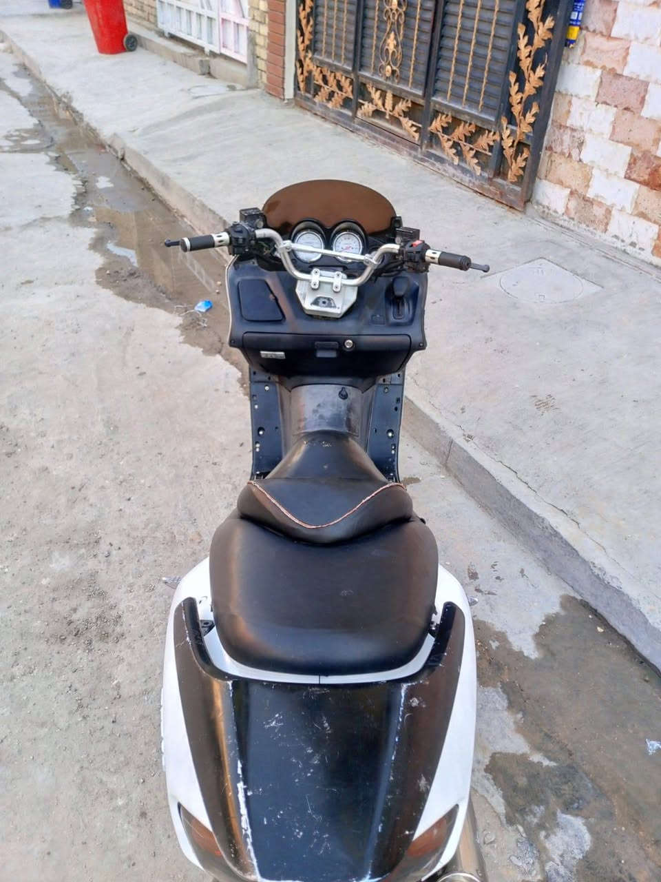 سلام عليكم شباب فورزة للبيع مستعجل عليهة حيل الفورزة شغالة بس بيهة كطعة يعني رادلهة كابريتر وبيهة صوت مال زنجيل و الباقي كلة شغال كهربائيات كلهة شغالة وبيهة تريشة و اشاير موجودة اني شالعهنن سعرهة 200الاف قفل لحد يعامل
الموقع بغداد المدينة حي اور
 الواتساب *********** متواجد واتساب
