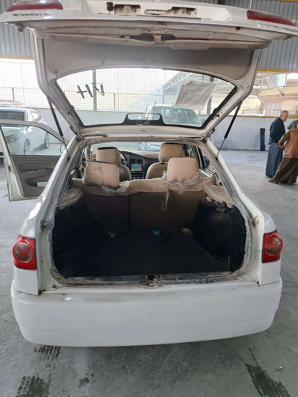 السلام عليكم 
شيري موديل 2013 محرك كير كورولا  اوتوماتيك سنويا لغاية نهاية 2027 رقم بغداد مشروع وطني بسم واحد من أهل موصل
بدون حادث للاستفسار اكثر عن طريق الاتصال ***********
