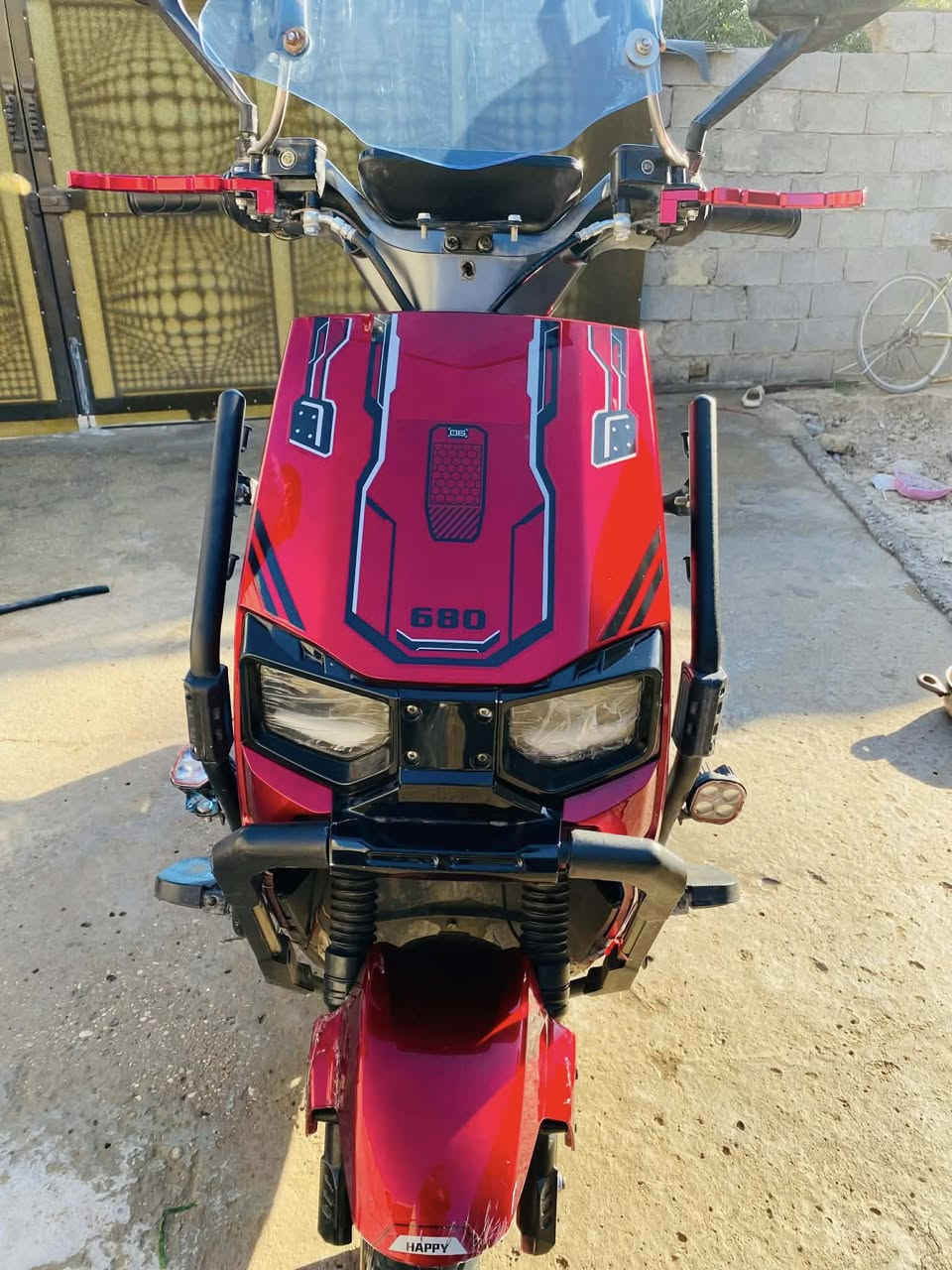 دراجه شحن 6باتري مديل 26بيه صندوك وجامه اماميه ودرع 4سرع دبل اشاره نضام البارك بك مابيه من الشركه
رقم ***********مكان بغداد ابو غريب
