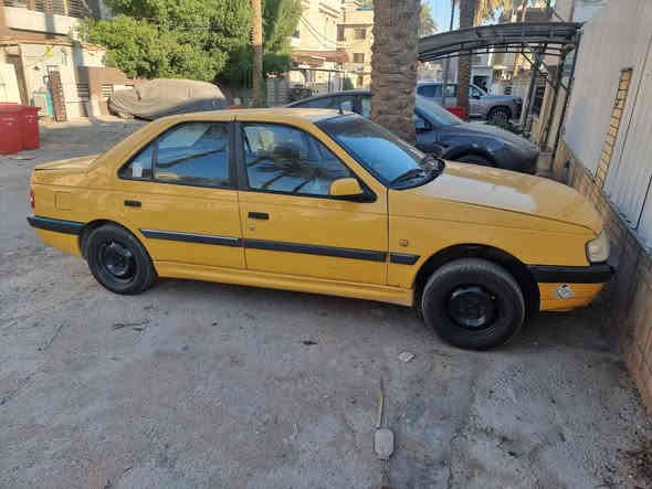 السلام عليكم بيجو لميس ٢٠١٥ للبيع كير محرك نظيف السعر 32ورقة السيارة باسمي ***********
