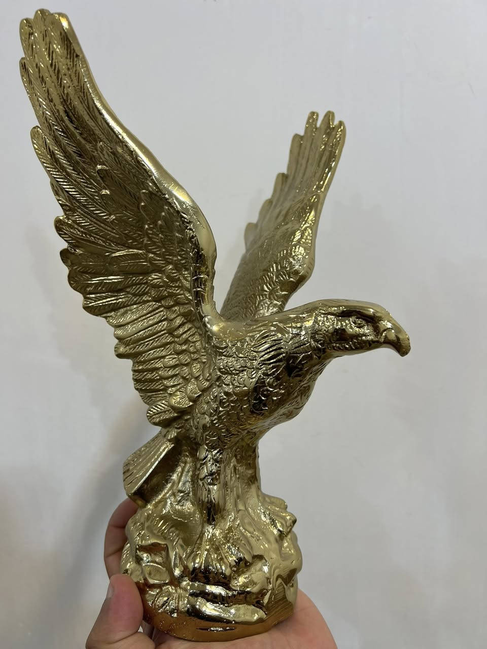 نسر نحاس بالكامل ارتفاع 32 سنتم العرض 20 سنتم شغل يدوي السعر 90 نهائي


**إذا كنت صاحب هذا الإعلان وتريد حذفه لأي سبب، رجاءا أرسل رسالة إلى الدعم الفني**