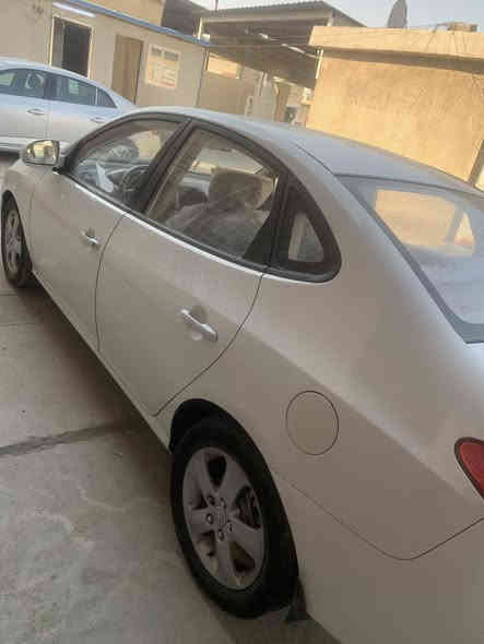 النترا موديل 2010 محرك 2000 رقم اربيل وهزه جديده 
بيها صبغ قطعه ونص فقط وبدون معجون 
السعر ب110 وبيها مجال 
الرقم ***********
