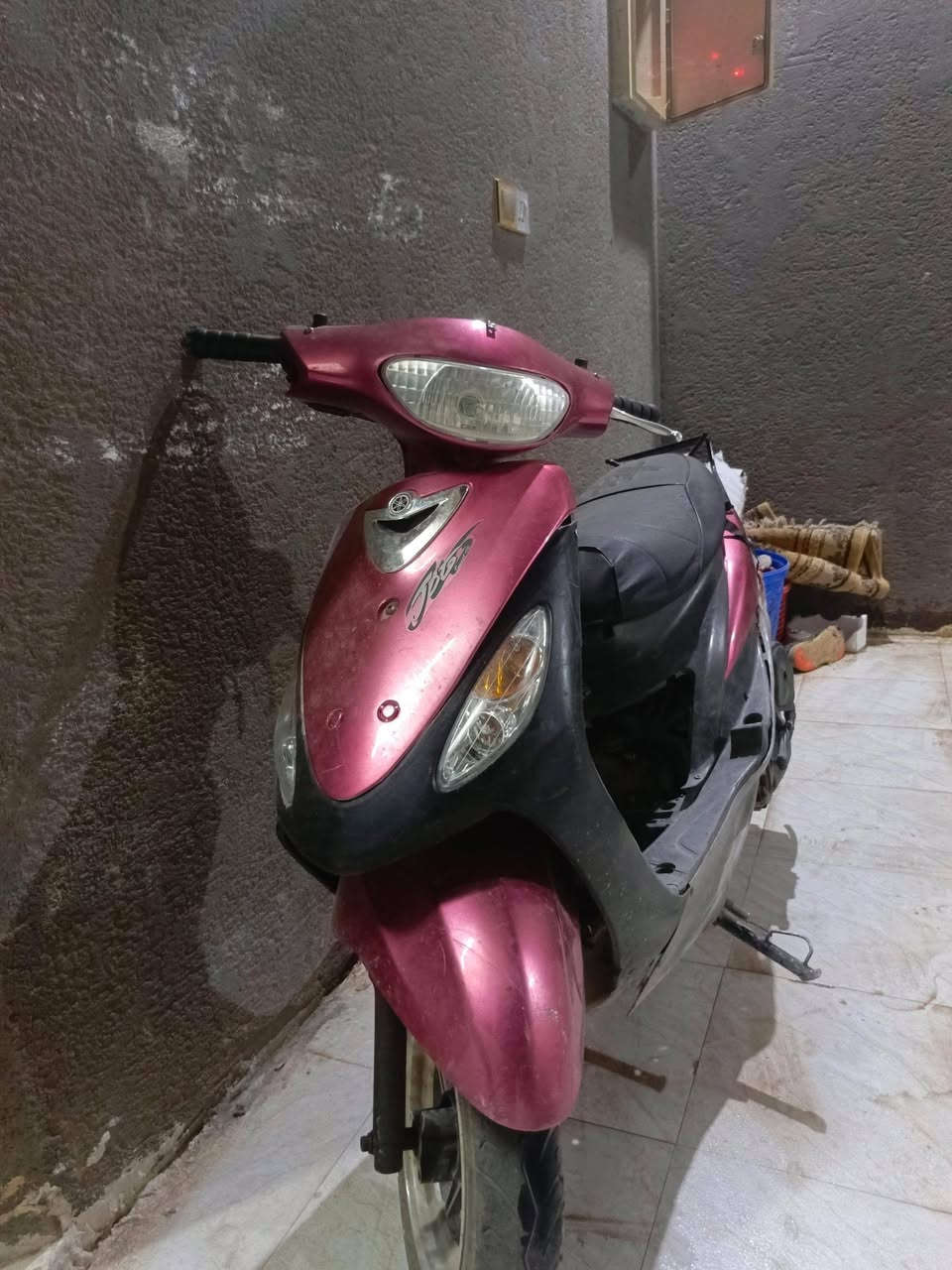 ماكس منغولي للبيع ب400 وبيها مجال 
عوزها تاير وره وترتيبات 
الدراجه شغاله نكره سلف هندر كل شي شغال 
مكان ناصريه مركز 
***********
