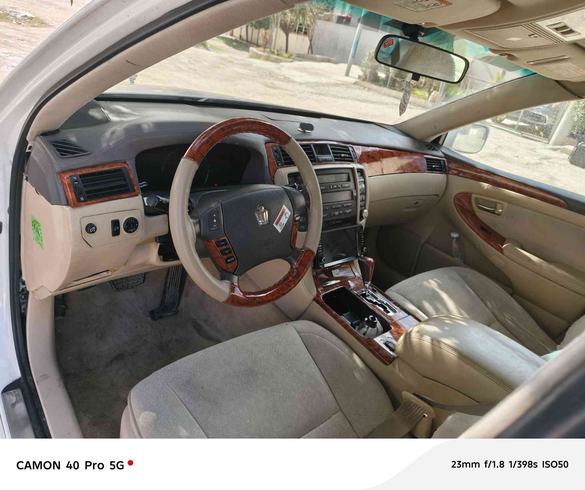 Slawy xwa la hamw layak
Shayna bo froshtn
Model 2005 royal
Makyna 180 bchwk ba bchwk
Banzym xwardny nya
Naw zard dww dwkma
Tabryd sardw karm 
Brek bastraw
Saqf hizam kavar goraw bashart
Sayaraka hy maly xoma 

49 majal
***********

Admin gyan warykra
La sleman
