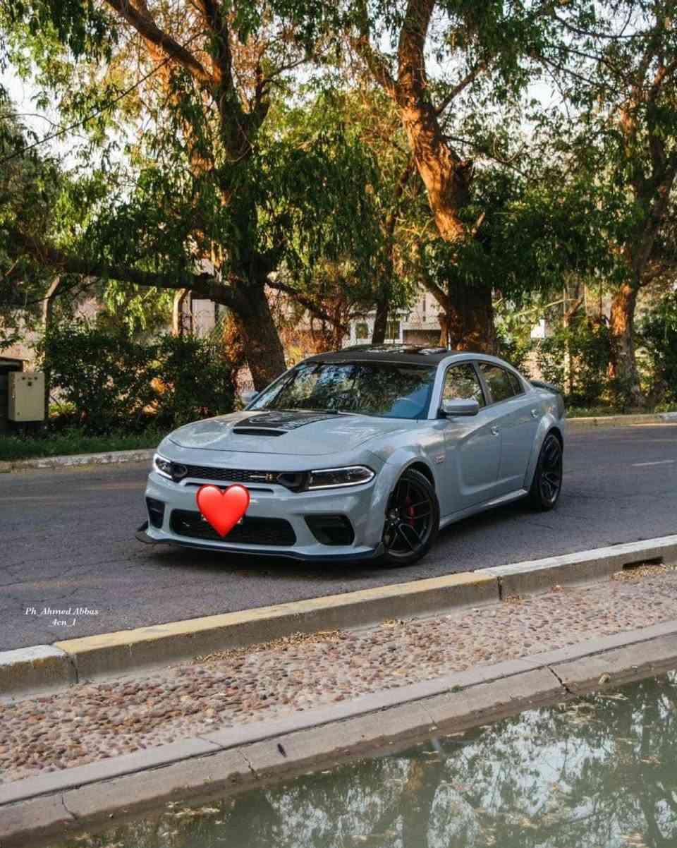 السلام عليكم
وايد بدي اصل موديل ٢٢ ماشيه ١٥ فقط فول مواصفات 

وارد امريكي البنيد نفسه مصلح ربعه مصبوغ والدعاميه نفسها 

رقم بغداد بأسمي 

السعر ٣٨٠ قفل 

وترهم مراوس 

للأستفسار ***********
