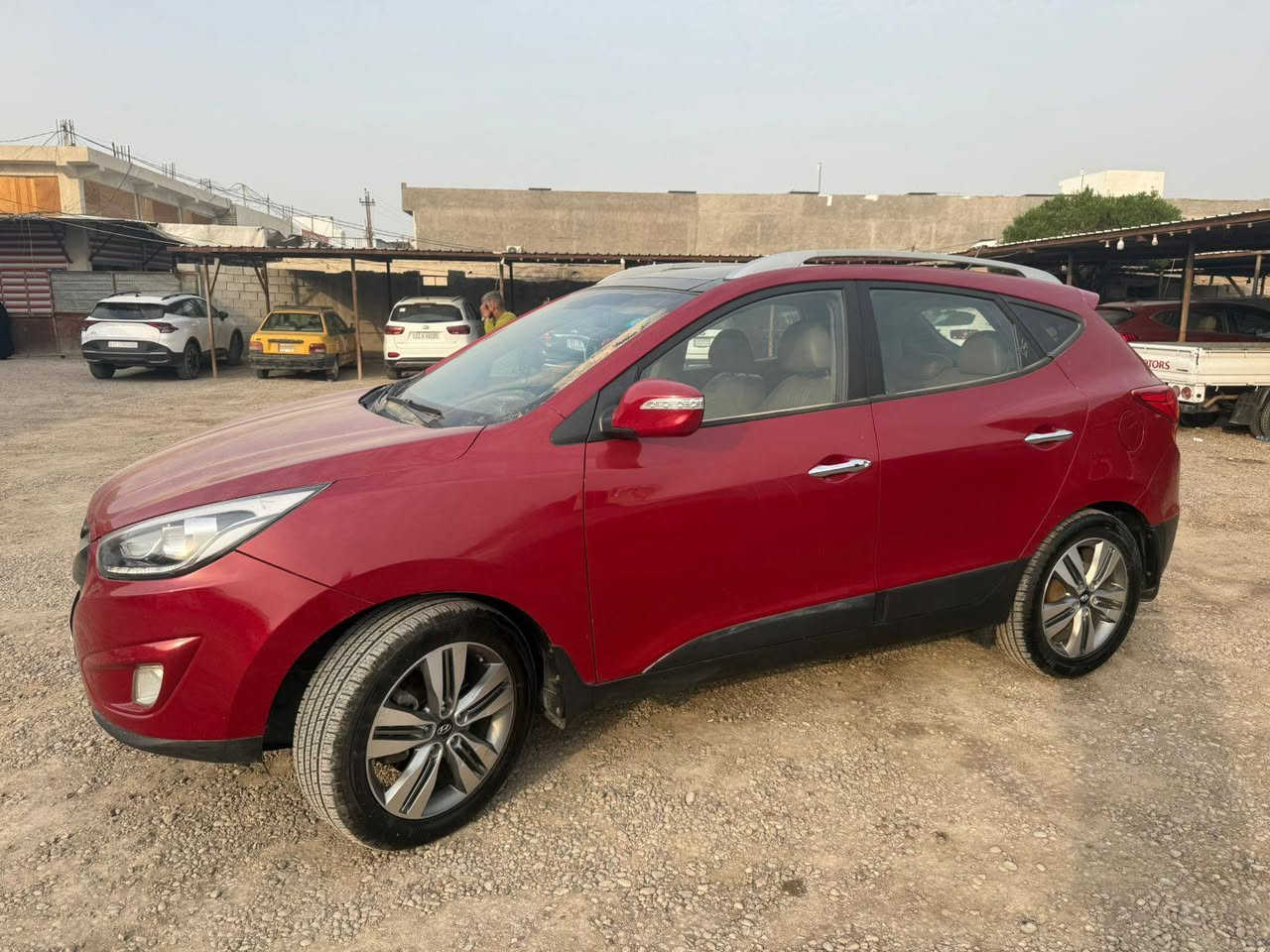 السلام عليكم توسان موديل2014 خليجي 2400 فول موصفات رقم بغداد بيهة صبغ اثر تخريب موضح بالصور السعر 140المكان محموديه هذا رقم صاحب السياره *********** مكلف بالنشر
