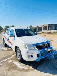 هايلوكس • ٢٠١٤ • كويتي الساير