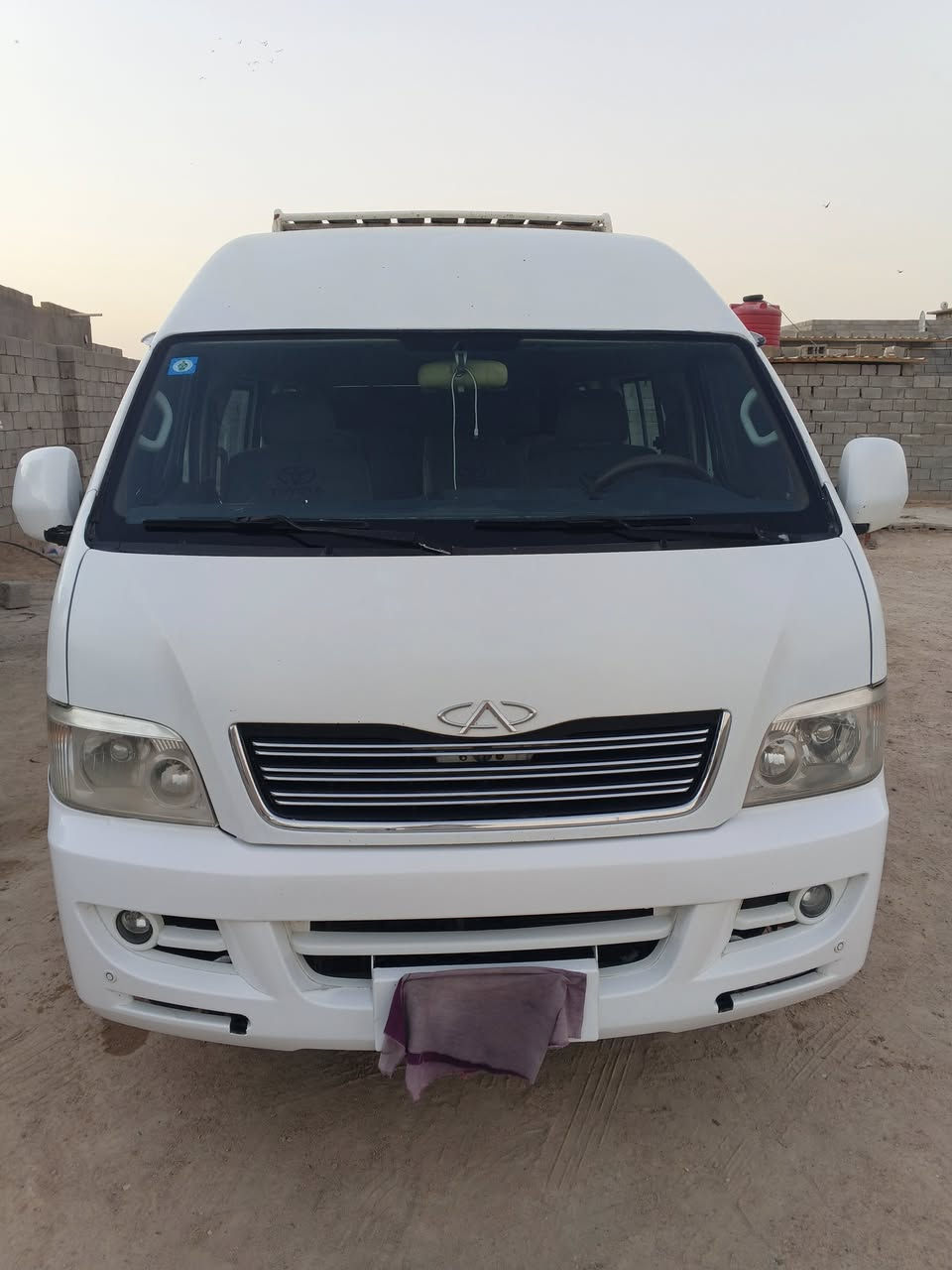 السلام عليكم شيري للبيع موديل 13 رقم بغداد
سنويه 27 مصفره ضريبه هيئه غرامات 
ماكينه فيفتي 3000 تخم تاير 
تبريد شغال سياره كفاله 
عنوان بصره الزبير 
سعر 125 
***********
