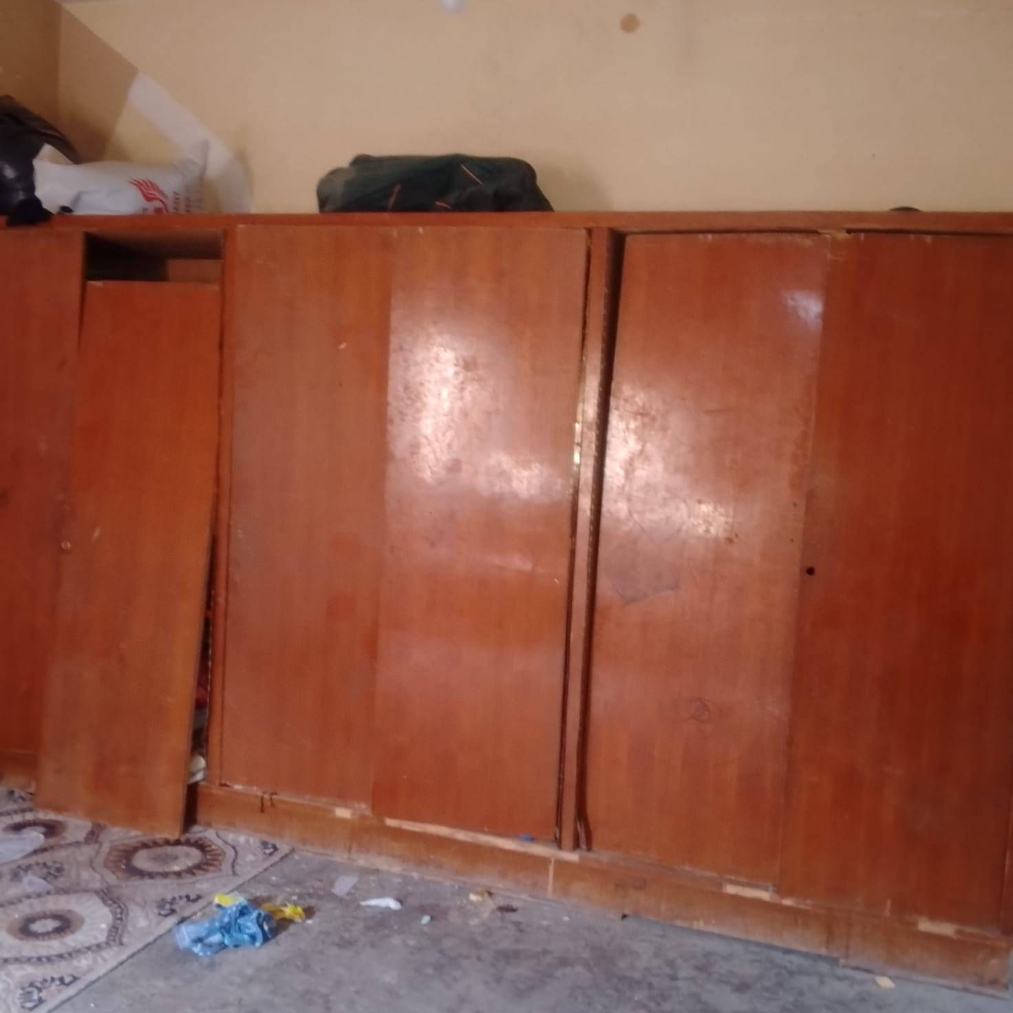 كنتور وزاويه تزكام صاج القديم 6 بيبان البيبان بس يرادلهن شد نضافتهن مثل مموضح بلصور السعر 150


**إذا كنت صاحب هذا الإعلان وتريد حذفه لأي سبب، رجاءا أرسل رسالة إلى الدعم الفني**