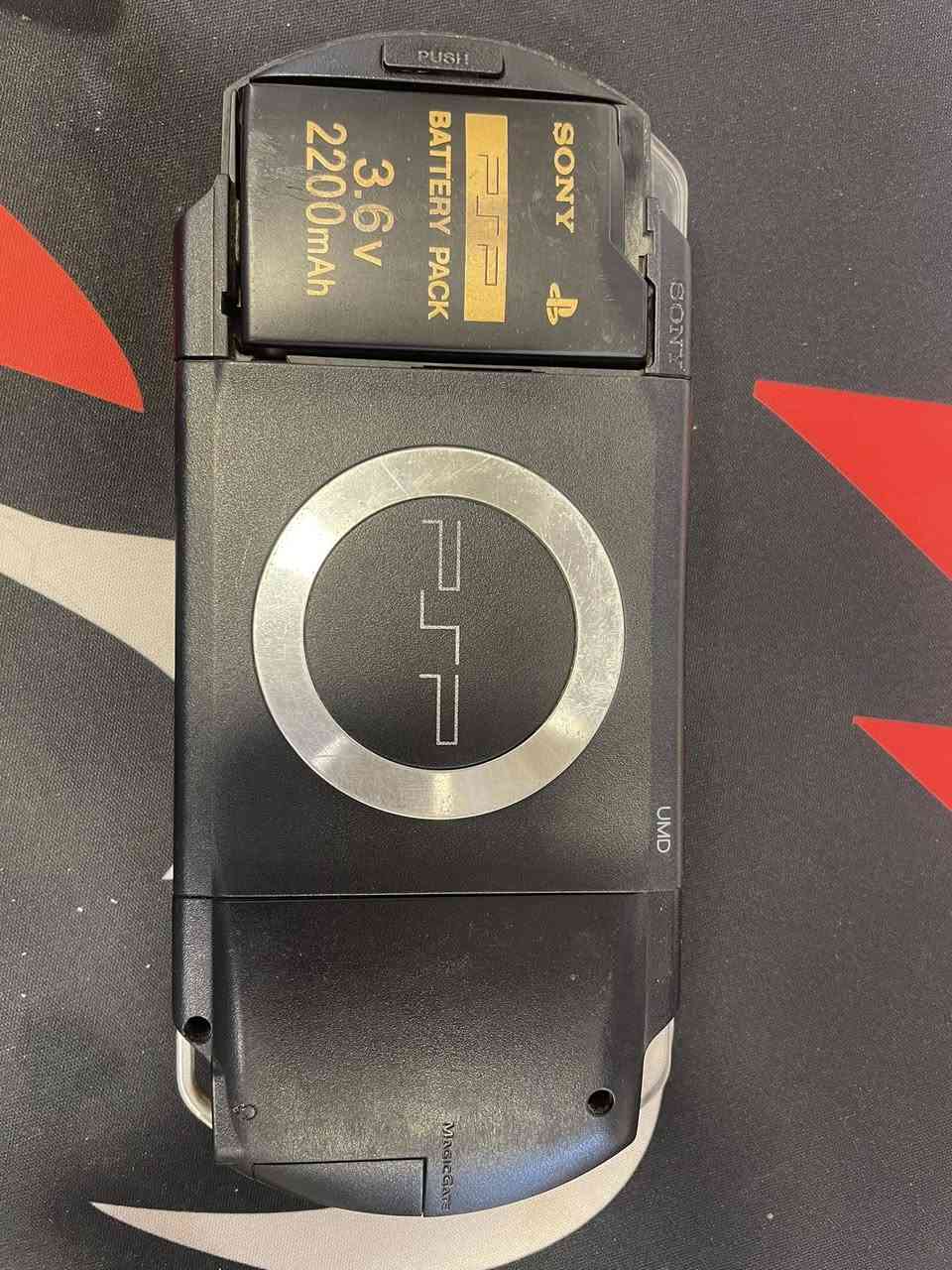 10 الاف على اول تم
شغال بس بيه الدكم مايشتغلن وبيه رام بدون محوله ابيعه فحم على وضعه 10 الاف


**إذا كنت صاحب هذا الإعلان وتريد حذفه لأي سبب، رجاءا أرسل رسالة إلى الدعم الفني**