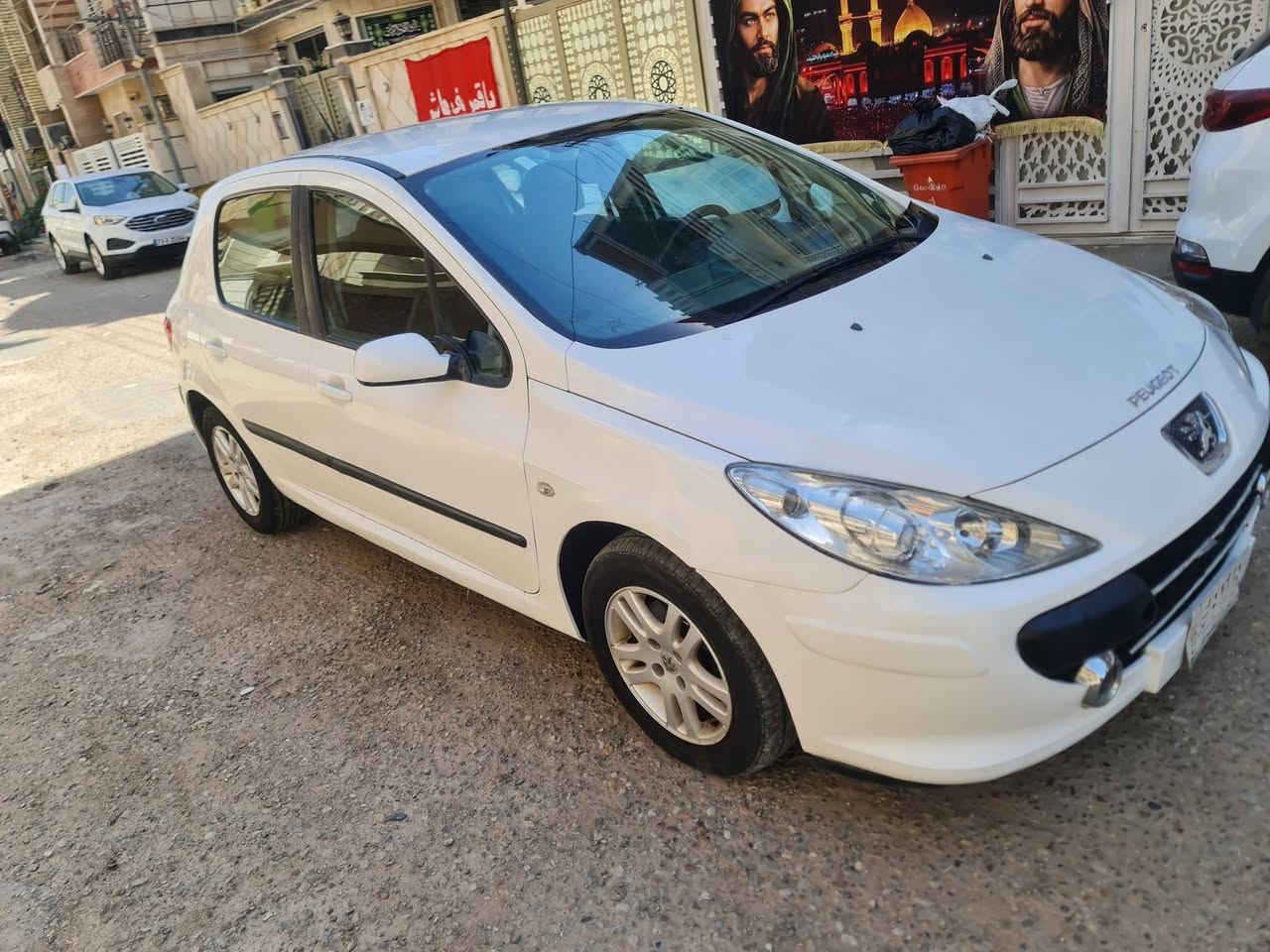 بيجو فرنسي موديل ٢٠٠٧ دزاين جاهزه السياره من كلشي كير محرك تبريد صدر بدون حادث او ضربه بيه صبغ احزام اثر اشخوط 
السعر ٥٧ 
للإستفسار ***********وبيه مجال قليل الشراي ايخابر مامتواجد عل فيس مكانها البلديات
