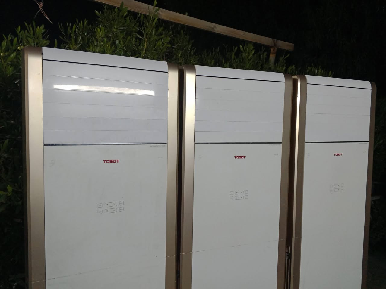 سبالت كنتوري 3طن عدد 3 نوع توسوت الحديث مكفولات كفاله عامه من اي تصليح تبريد ثلج ماطور بلادي غاز مقفول نوع الغاز 410 ستعمال موسم واحد سعر الواحد مليون و100 المكان غزاليه نهاية شارع المركز انتصال او واتساب ***********
