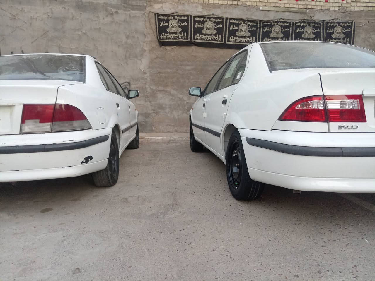 السلام عليكم للبيع سمند خصوصي موديل ٢٠١٢ رقم بغداد انكليزي باسمي سياره جديده جدا بدون حادث وبدون تبديل وبدون صبغ مكينه وكير نضيف جدآ صدر أمامي خلفي جديد تخم تاير جديد تبريد شغال بدون نقوصات السعر المطلوب ٥٥ ورقه مكاني بغداد *********** ابو احمد وشكرا لكم
