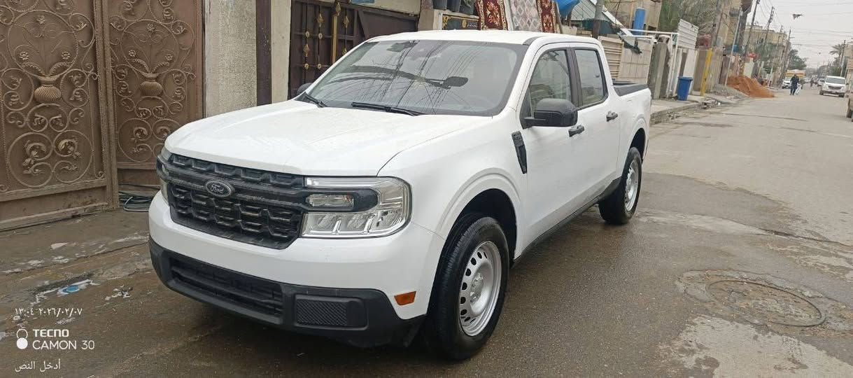 السلام عليكم
فورد مافريك للبيع 
موديل 24 داخل نيلي 
مواصفات XL
حادثها موضح بالمنشور مبدل بنيد نفس اللون طبق الاصل بدون رش 
مكاني بغداد /
السعر 180 
*********** رقم الهاتف
