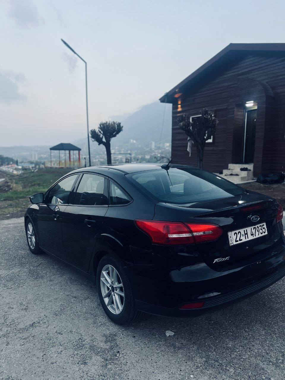 🚗 فورد فوكس 2017 SE للبيع – محرك 2.0 🔥

🔧 المواصفات:

الموديل: 2017

الفئة: SE

محرك 2.0 أربع سلندر بدون توربو المرغوب، قوي واقتصادي

گير أوتوماتيك 6 سرعات

تبريد ثلج ❄️

شاشة + كامرة خلفية

بلوتوث / AUX / USB

ويل كروم

🛠️ الصيانة والتبديلات:

تبديل زيت وفلاتر بانتظام شركة AMS الأمريكي

بلكات جديدة أصلية (Motorcraft) مال شركة فورد

السيارة جاهزة وما تحتاج شي – تركب وتمشي

هزة وسنوية جديده بأسمي السيارة. تحويل ثاني يوم وبيها بطاقة بانزين 

📍مكان السيارة كركوك 
💵 السعر المطلوب: 100 
📲 للاستفسار: . واتساب(***********)
