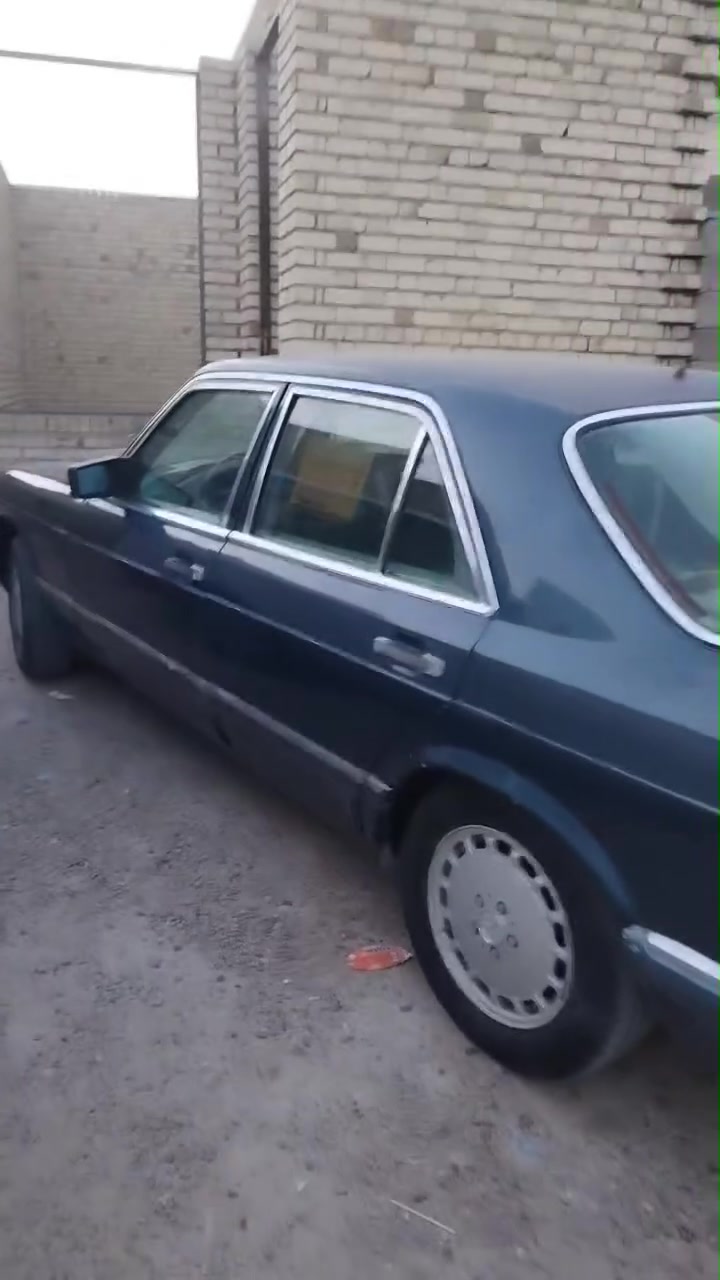 السلام عليكم
للبيع سياره كيرومحرك جديد
***********
