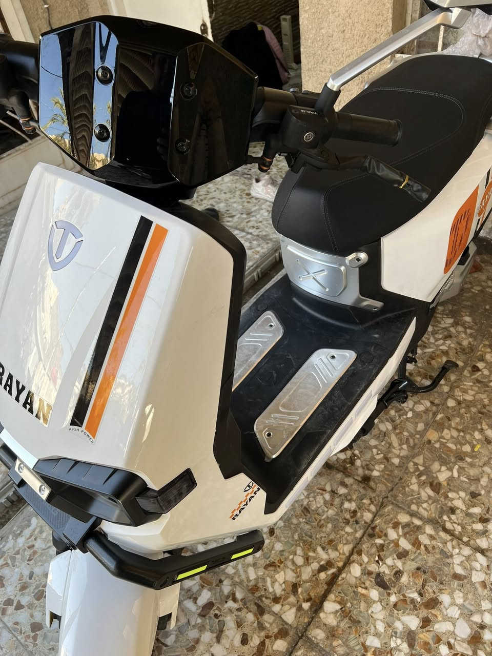 تاليج وكالة الريان
وحش الكون
ماشية ٥٠٠ كيلوا
زيرو 
***********
واتساب
