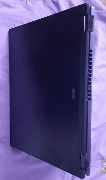 لابتوب أيسر قلاب 
لمس مع قلم  
المعالج كور اي 5 
الجيل 11 
رام ١٦ 
والخزن 512
مستعمل ونظيف جدا
السعر ٥٠٠ 
للاستفسار التواصل عن طريق الواتساب رقم الهاتف
***********
