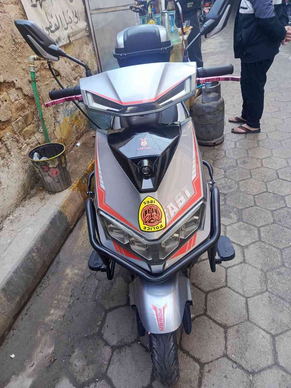 شحن للبيع موديل 25 مستعمل يوم واحد السعر 650 قفله رقمي ***********
