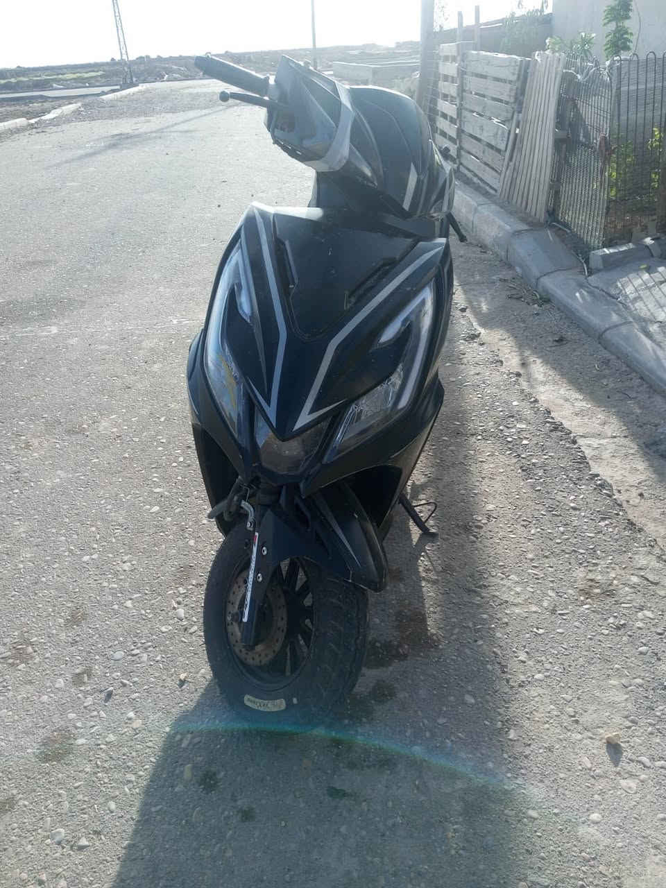 للبيع سكنس صيني. موديل 22 دراجه شغاله نقيصه بس عينه وكشنها من جوه طاك السعر 225 وبيها مجال  العنوان ميسان قضاء المجر الكبير 0782 629 0233 متواجد وتساب واتصال
