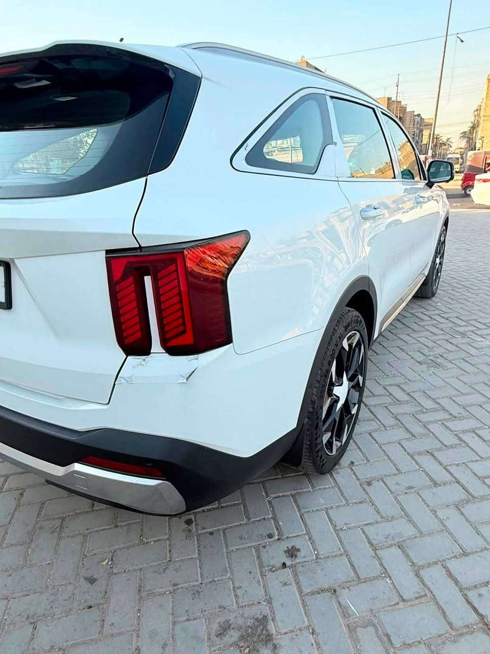 السلام عليكم
سورنتو خليجي 25 مكفوله 
فول مواصفات 
بصمه 
كشنات كهرباء 
جلد 
ويل 20 
داتشو 
5 كامرات 
تقديم وترجيع 
رادار 
جنطه كهرباء 
7 راكب 
ماشيه 24لف
السعر 30
***********
مكاني بغداد
