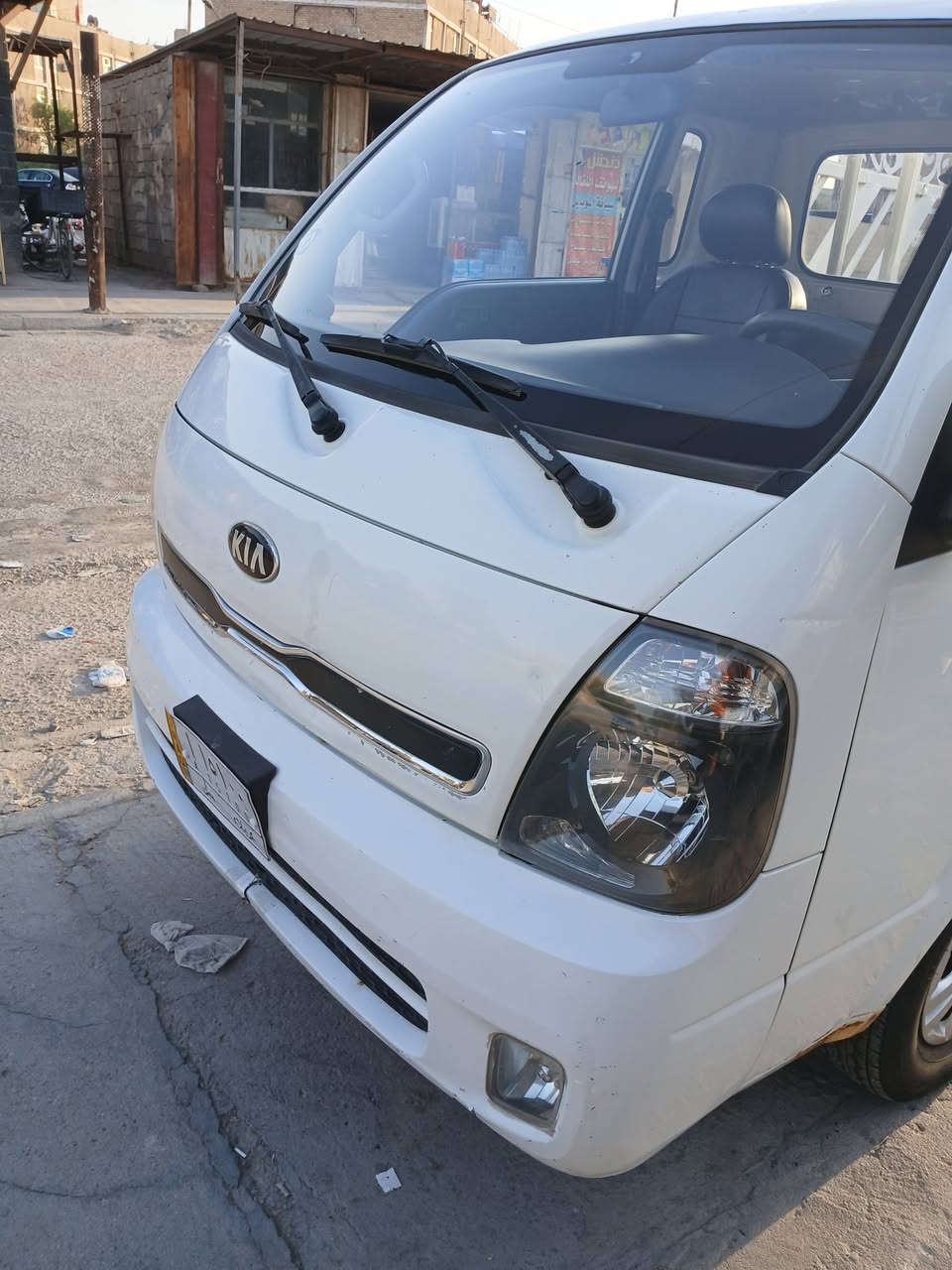 للبيع فقط. 
كيا ٢٧٠٠ رقم كربلاء بلاديه لا صبغ ولا معجون مكفوله عده خياس بلدوسه وطخه بقبق البنيدموديل ٢٠١٦ تخم تاير جديد باتري جديد السعر ١٠٨ العنوان بغداد المحموديه ***********
