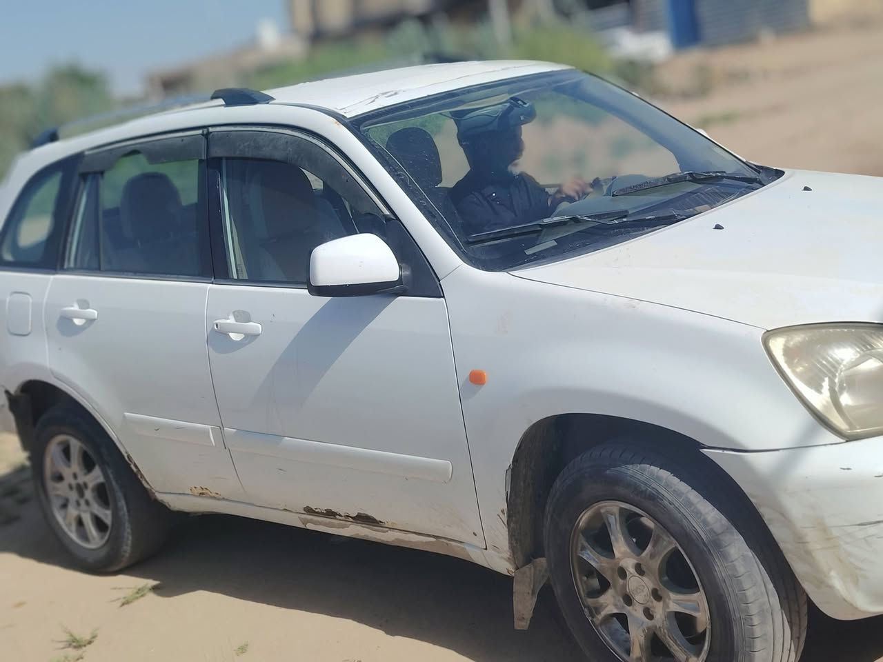 سلام عليكم سياره تيكو 12محوره مكينه وكير ياباني السياره خير من الله  باسمي تحويل مباشر  وسعرها مناسب 52وبيها مجال *********** وبيك خير وتدلل
