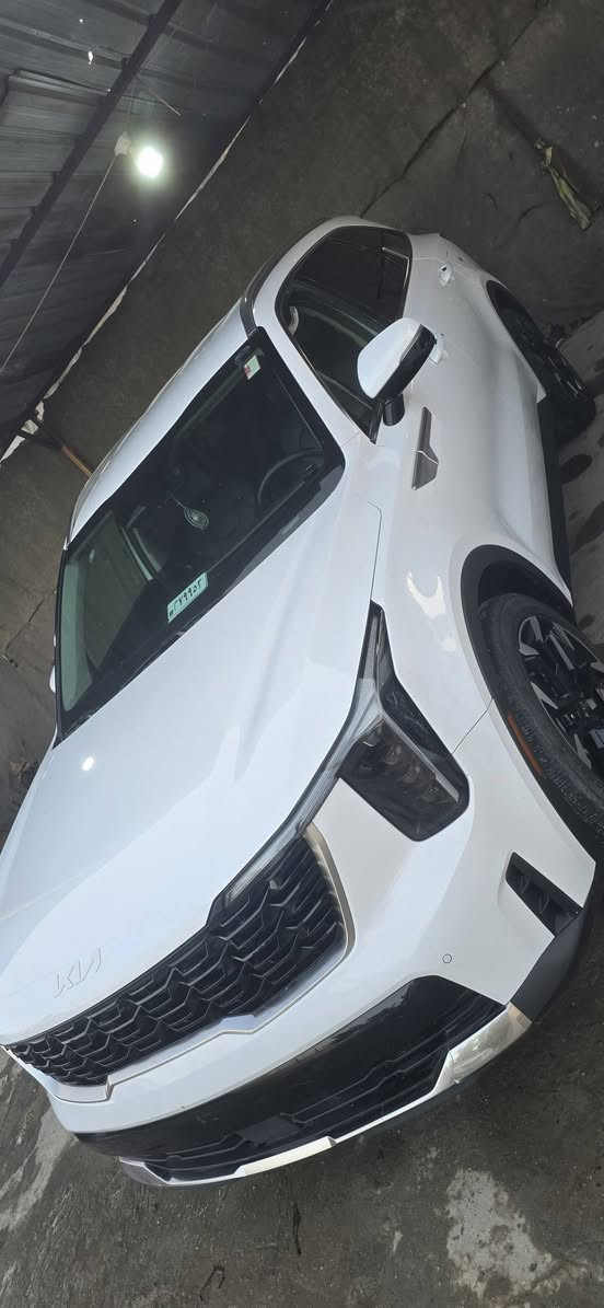 سورنتو 2025.  فئه EX  محرك تيربو
بدون رقم  تترقم جميع المحافظات

السيارة كلين تقرير غرق مصلح وكامل وجاهزة من كلشي
ماشية اقل من ٩٠٠٠ ميل 
رقم الشاصي  5xyrh4jf9sg325074

السعر ٢٤٥ وبي مجال

‏‎مواصفاتها فول ماعدا الفتحة
مكان السياره بالحلة 
للاستفسار.  ***********
