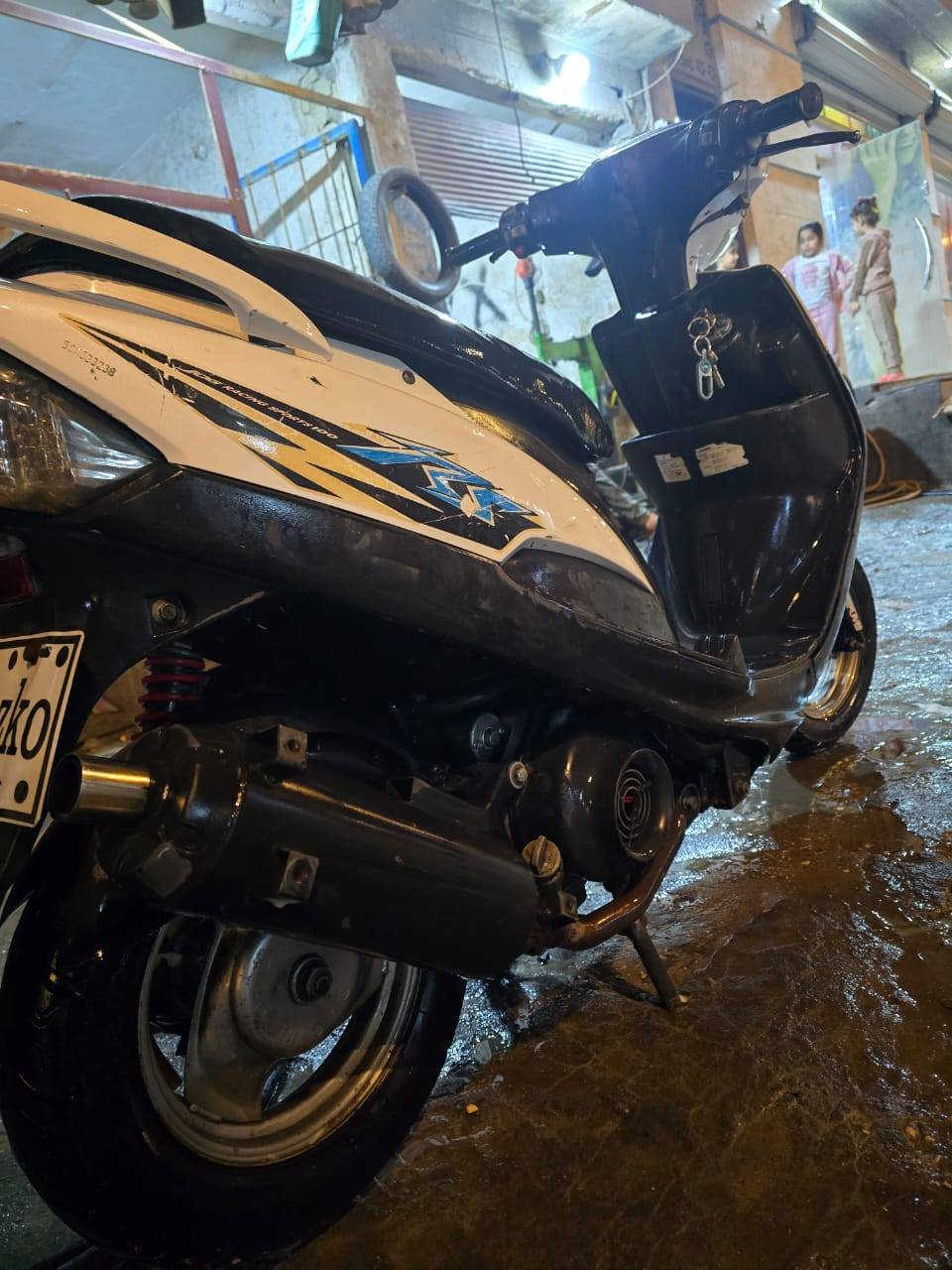 دراجه ماكس عدله للبيع
دراجه ما مفتوحه وما ملعوب بيها وما متعوبه تجي تفحص السعر...  خاص وبي مجال حك الجيه    ..... 

عنواني كربلاء حي الحسين


**إذا كنت صاحب هذا الإعلان وتريد حذفه لأي سبب، رجاءا أرسل رسالة إلى الدعم الفني**