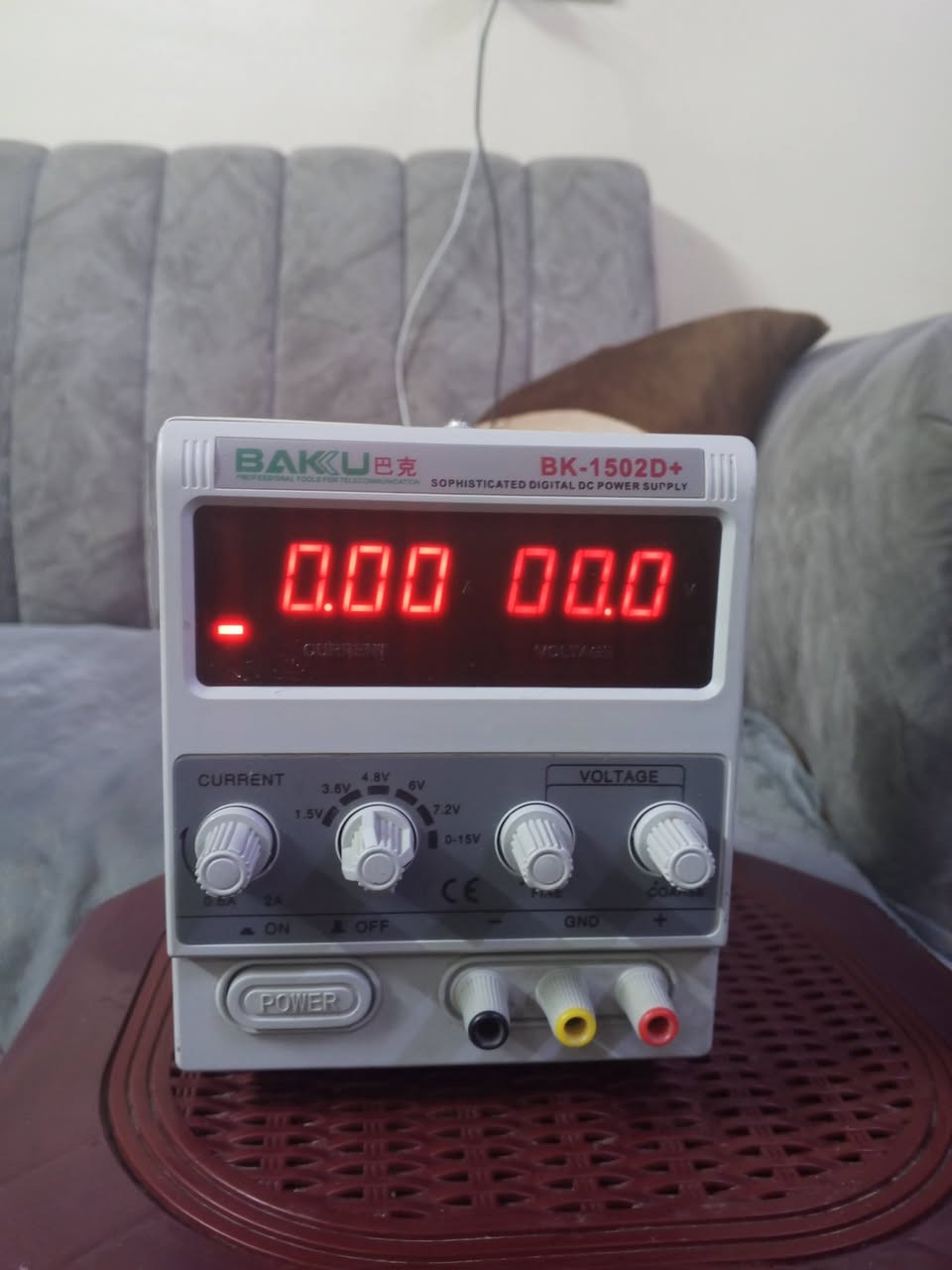 السلام وعليكم عندي صاعقه مال موبايلات هاي مال اجهزه صيانه للبيع *********** بي واتساب
