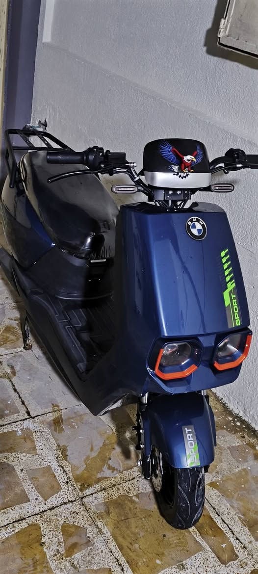 ماطور للبيع جديد مستخدم اقل من اسبوع 
ماشي237كيلو
شغال كامل مابي اي عطل سعرة500
مكاني حي سومر
 شراي اتصل***********
