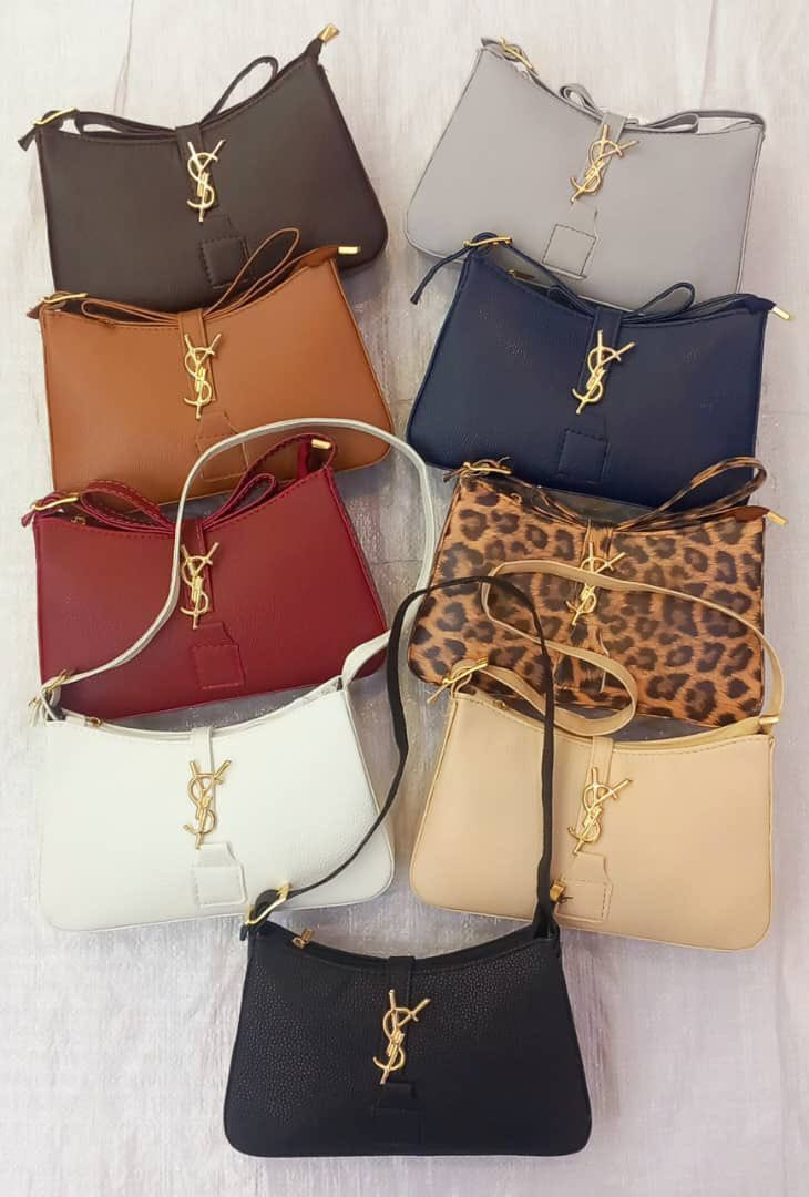 حقائب جملة ومفرد
من داخل العراق الى جميع محافظات العراق وسوريا/ ولبنان 
ارخص الاسعار 
تواصل خاص او واتساب 
***********
