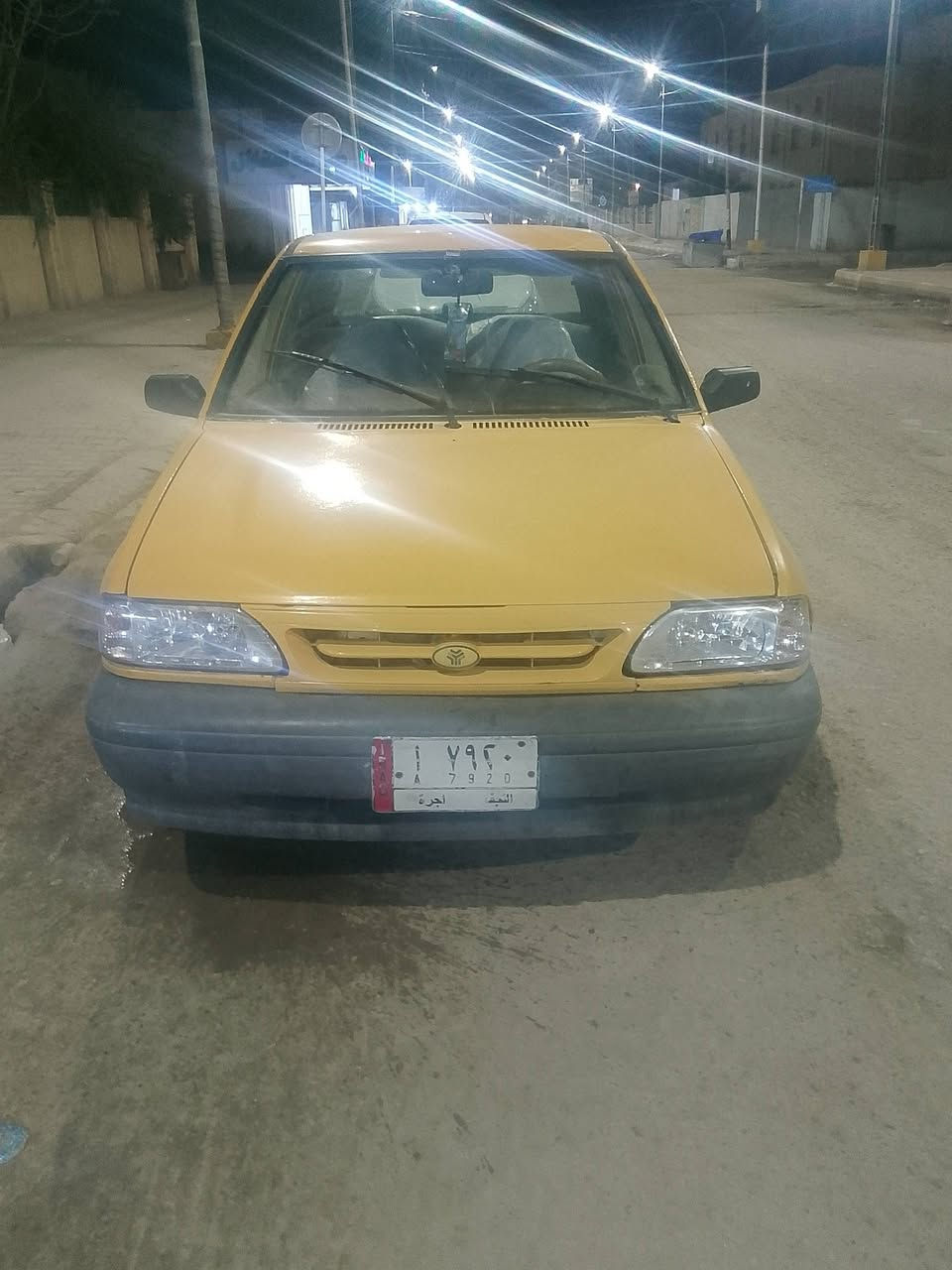 السلام عليكم سايبه مديل 2011 بأسمي كفاله من ضربه حداديه جديده دبلات مشط كلها جاهزه صار يومين شادها المكان الديوانيه قضاء عفك السعر 18 وبيها مجال حق الجيه ورجائن المو شراي لا يخابر الشراي يتصل على رقم ***********
