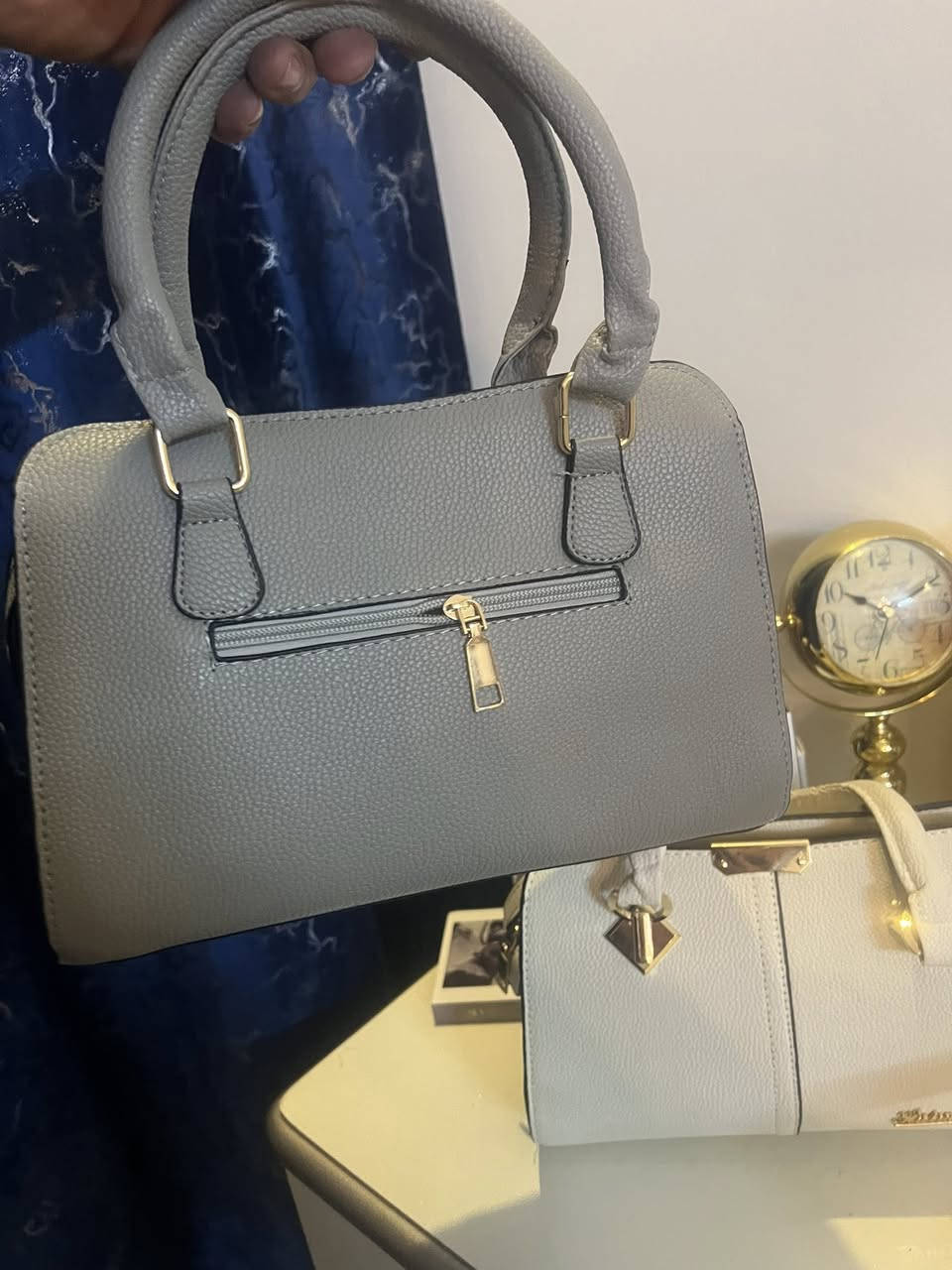 سعر القطعه ٢٥توصيل جميع العراق ٤الالف


**إذا كنت صاحب هذا الإعلان وتريد حذفه لأي سبب، رجاءا أرسل رسالة إلى الدعم الفني**