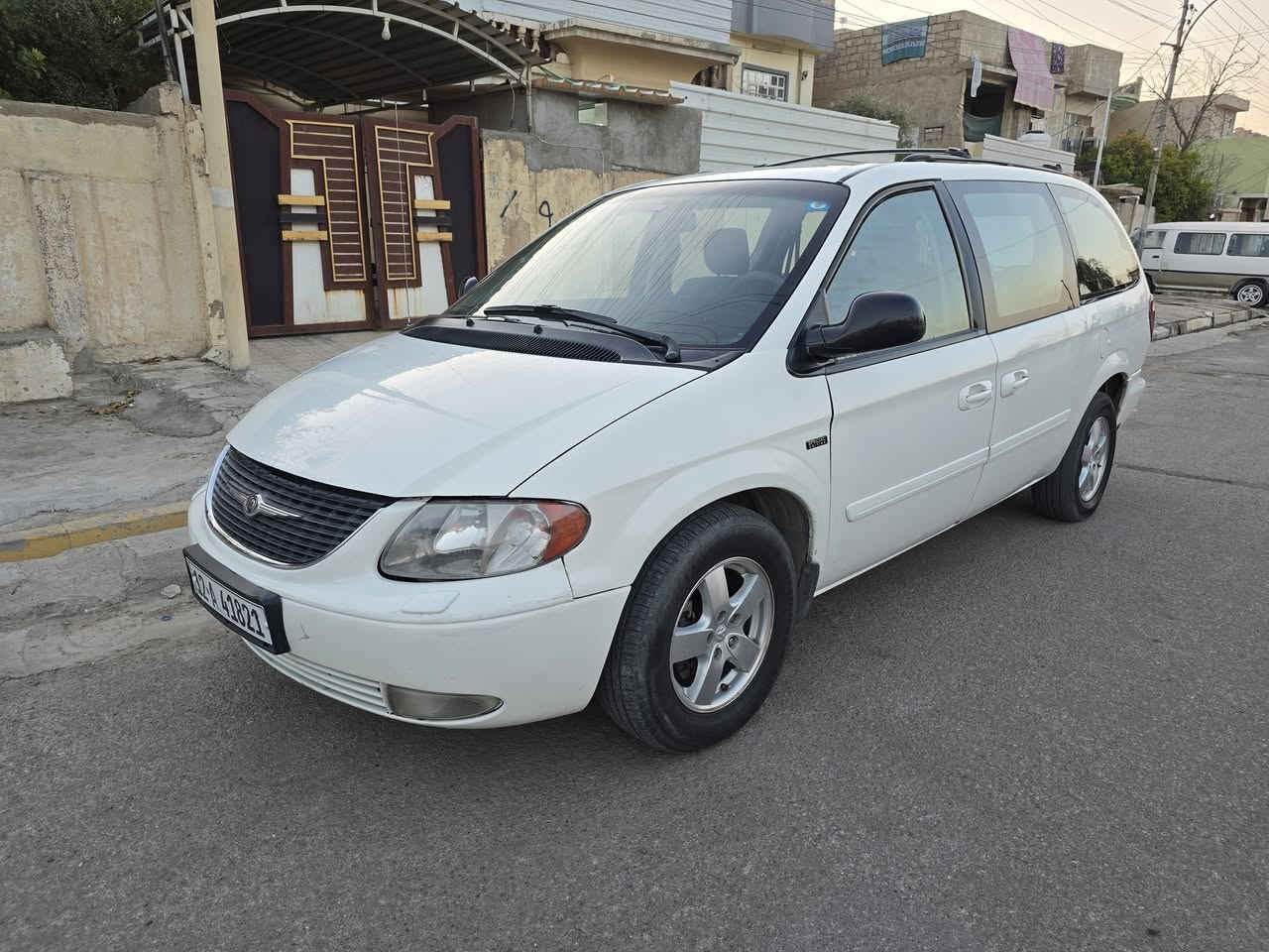 دوج كرفان 2007 طويل
رقم نينوى فل كامل SXT
▫️7 راكب كشنات سياحي بلع 
▫️تبريد 3 قطع 
▫️ابواب كهرب صندوق الخلفي كهرب بالريموت
▫️كشنات كهرب مع هيتر + مري كهرب 
▫️شاشة كبيرة 
▫️الصبغ 3 قطع متقطع مو كامله
العنوان الموصل 
سعرها 87 
***********
***********
