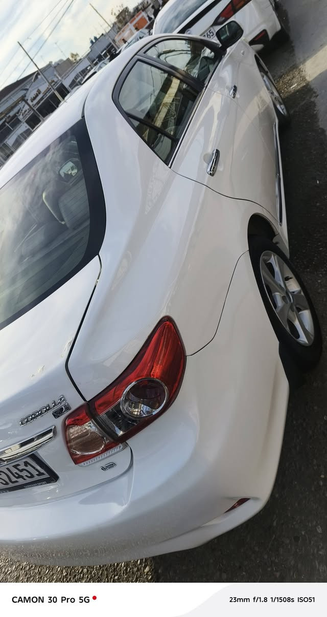 للبيع كورلا موديل 2013 ضرر باب فقط تبديل بلادي مكانين بارد فقط محرك 1800 رقم اربيل دولي سنويه جديده هزه جديده تخم تاير تبريد شرط محرك شرط گير صدر كلها كفاله تحكم استيرن سيارة مال جناي تحويل بنفس اليوم سياره ماتصرف عليها دينار سعر 132$ بيها مجال مكاني اربيل 
الاتصال على ***********
