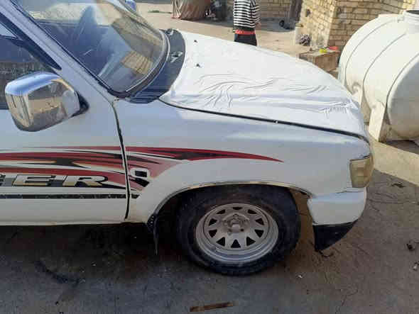 دير ادوات مكفولة كير مكينة شاصي حدادية العنوان الديوانية البدير رقم الهاتف *********** السعر ١٥ وبيها مجال
