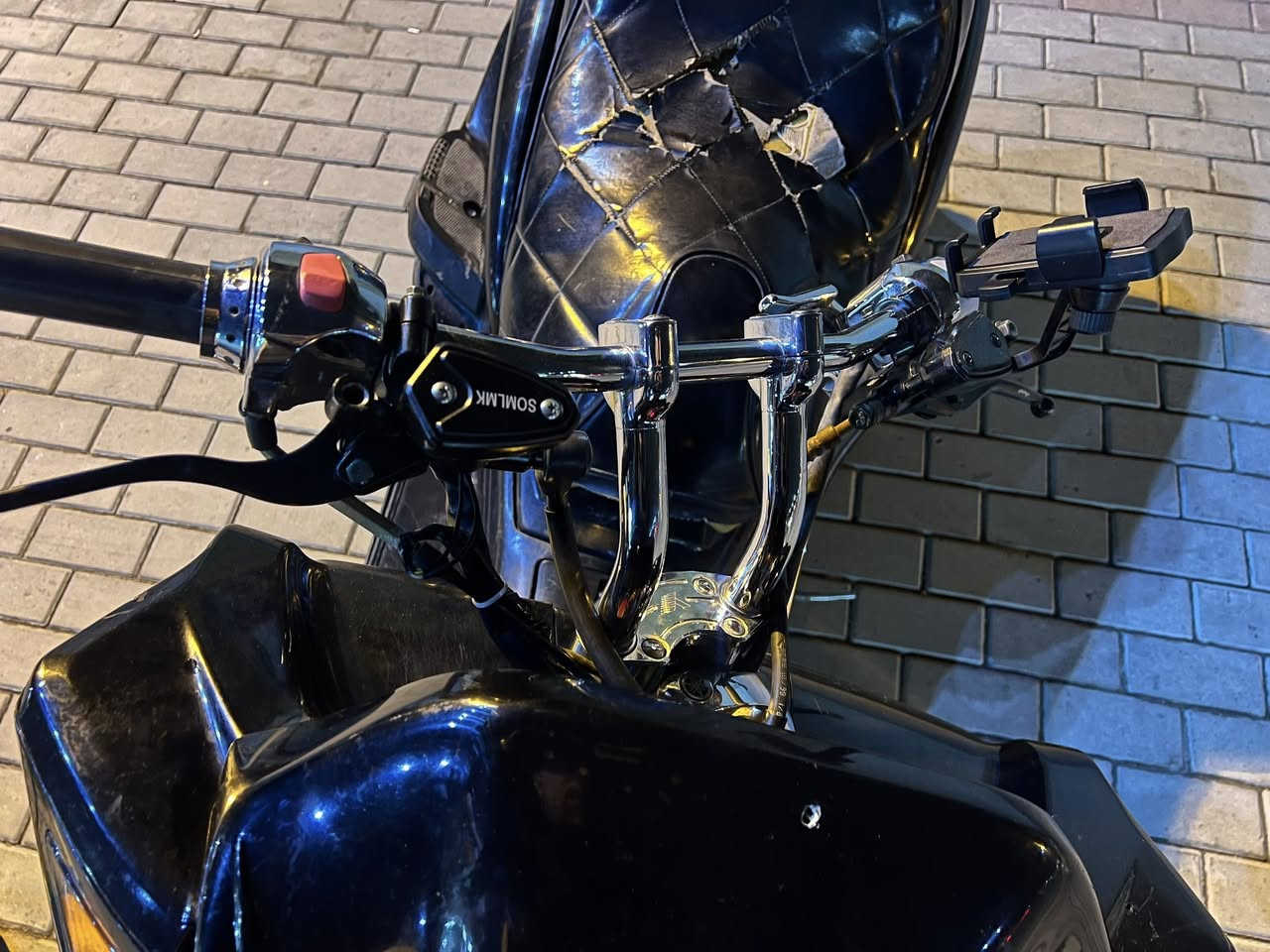 ماجسته دبل رون دراجه ناعمه كلش لا صوت كلجات ولا اي صوت ادامه كامله على الدراجه   صدر جديد كتف شحن جديد فيت بم جديد راديتر جديد بلك ان جي كي ابو الخط الازرك مال كصه جديد   كابريتر  مال كصه جديد الدراجه صافيه مابيها اي خربطه. ترايك وين متريد 
كت نيكل كامل قبق وجه مكينه ميكل ستيرن رياضي نيكل فلنجه وفج دسكات نيكل رياضي عنابير جديده سبورت دبلات جديده نيكل كهربائيات كله شغاله حماوه كيج بانزين كيلو متر رون كله شغال  الدراجه خير من الله كفراته شويه مشخطه.   السعر 600بغداد حي الجهاد 
***********
