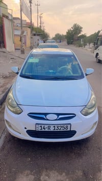 ٢٠١٥ • ١٦٠٠ • فتحة سقف