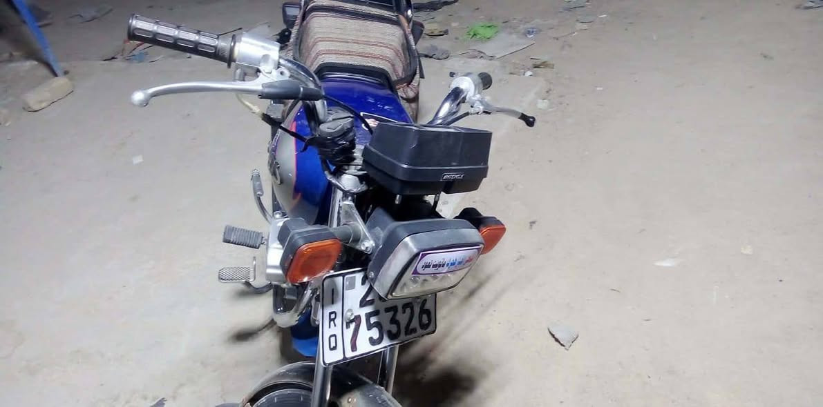 سلام عليكم دراجه موديل 2019 طالعه 2025 صاله 5 اشهر من طالعه من الوكيل وكيله العارضي رقم وسنويه بسمي انكليزي سنويه 2028 هزه جديده دراجه على وضع الوكاله مكاني نجف سعر 1250 وبيه مجال رقمي ***********
