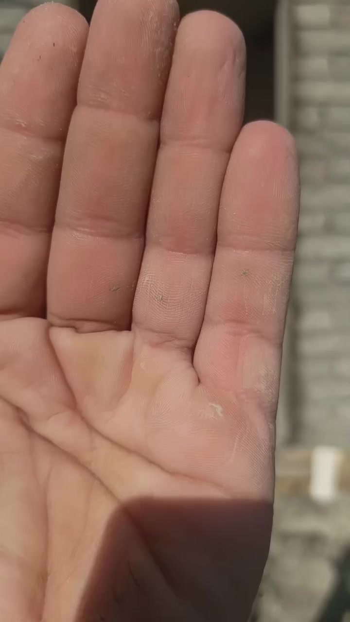 خلفه سراميك متفرغ حالين إلي يحب مثل هاذه عمل تصل عله رقم موجود ***********
