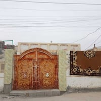 بيت للبيع مساحه 300 حي الاعلام 07766716393