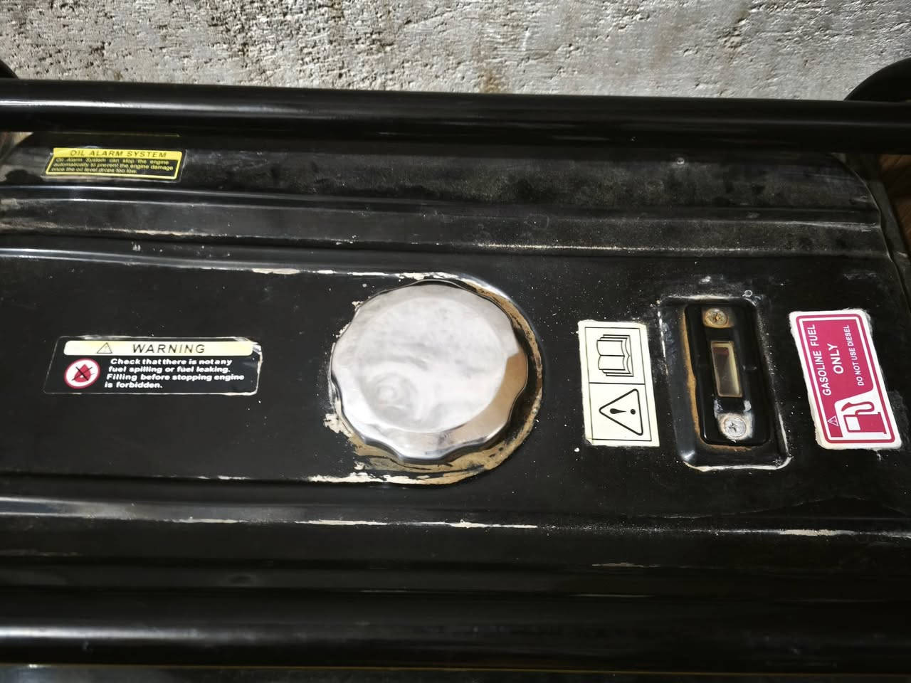 مولد للبيع فول مواصفات كدامكم Onax
12 آمبير يشغل كل البيت سلف وسحب استعماله بس شهر واحد السعر 175 وبي مجال المكان الشطره حاوي العباس قرب شارع ال وارد الرقم ***********
