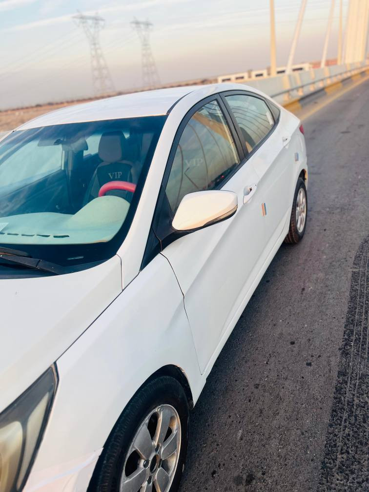 سلام عليكم البيع كسنت محرك وكير كفاله 1600بيهه قطعتين صبق ولباقي كفاله مديل2016 تخم تاير حداده جديده تبريد شقال سعر 78بيهه مجال قليل رقم *********** البصرة, العراق
