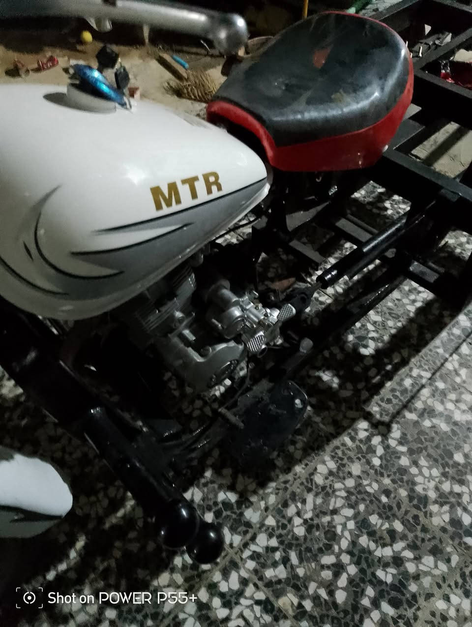 ***********ستوته للبيع مستعجل السعر 800
