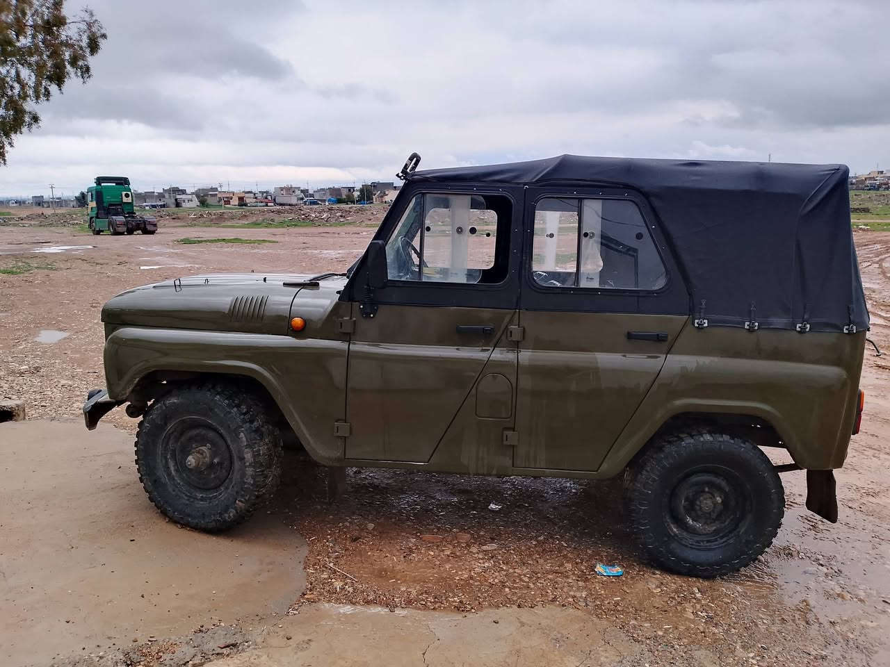 ئه م جيب واز بو فروشتن موديل 2002ناونيشان كه لار ***********
