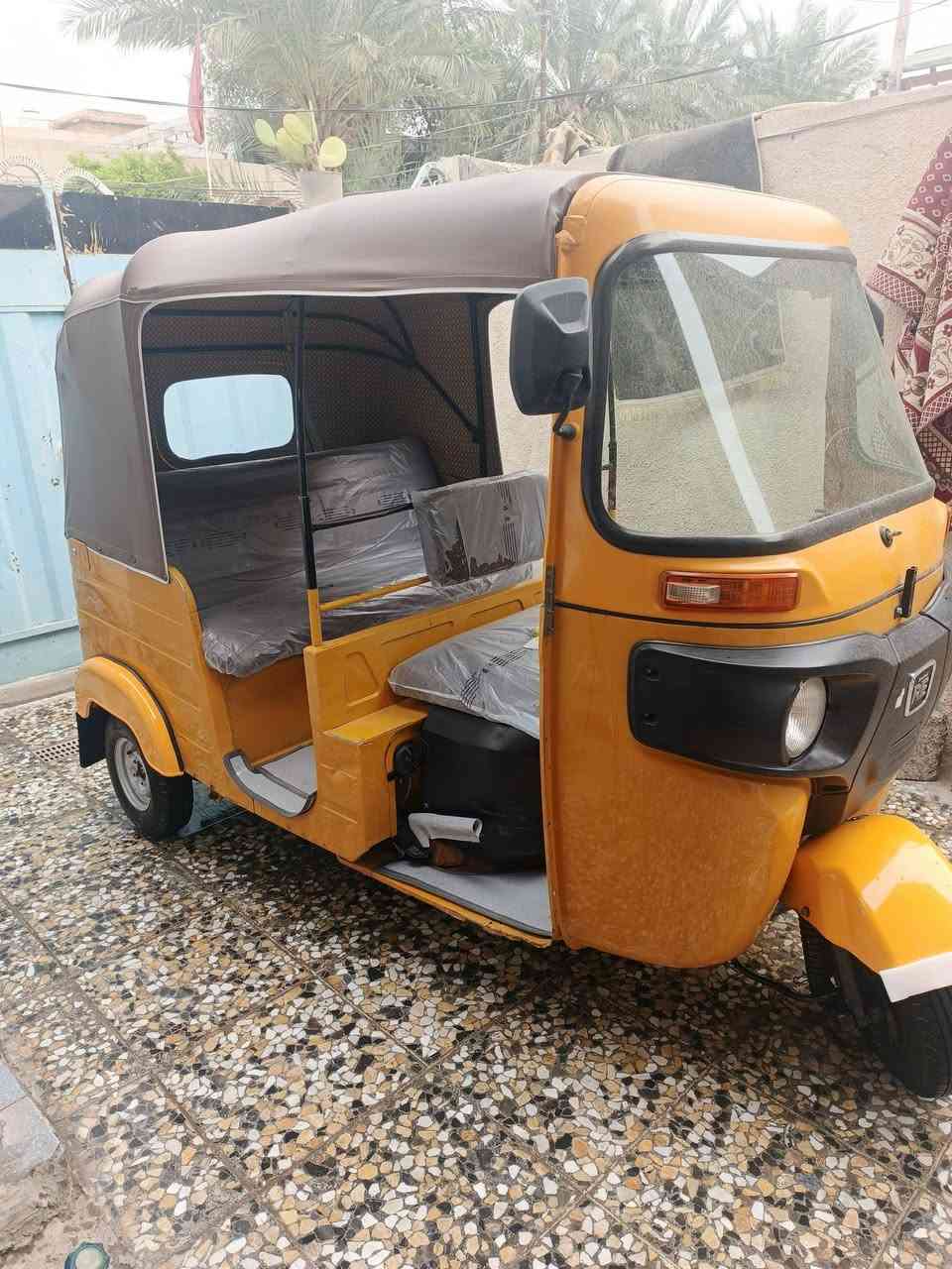 تكتك مرقمه موديل 2020 كفاله من الضربه مكاني كربلاء حي العامل يم جامع أهل البيت السعر 6و 700 وقابل للتفاوض رقمي ***********
