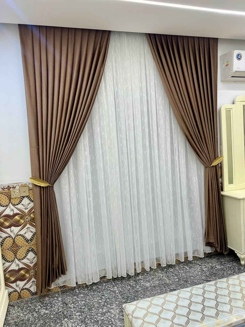 "اختَر أناقة بيتك مع أشرف للستائر... تواصل معنا الآن لتحصل على تصميمك المثالي!"

انسب الأسعار❤️‍🔥🔥

واتساب 📞*********** 

العنوان /ديالى /الخالص /المثلث /خلف جامع سعد بن ابي وقاص

 #ستائر_ديكور #ستائر_مودرن #ستائرمودرن #ستائرمطبخ #ستائر_استقبال #ستائر_مكاتب #worldafroday #ستائر_غرف_نوم #خياطين_اورفا_عرب_ميدان_باسل #exploremore2022 #independencia #rich #خيياطه_ومفروشات #Datena #Datena #Emmys #Arsenal #worldafroday #HispanicHeritageMonth #Saints #IndependenceDay
