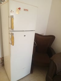 يجرش • ثلاجة • بدون تجميد